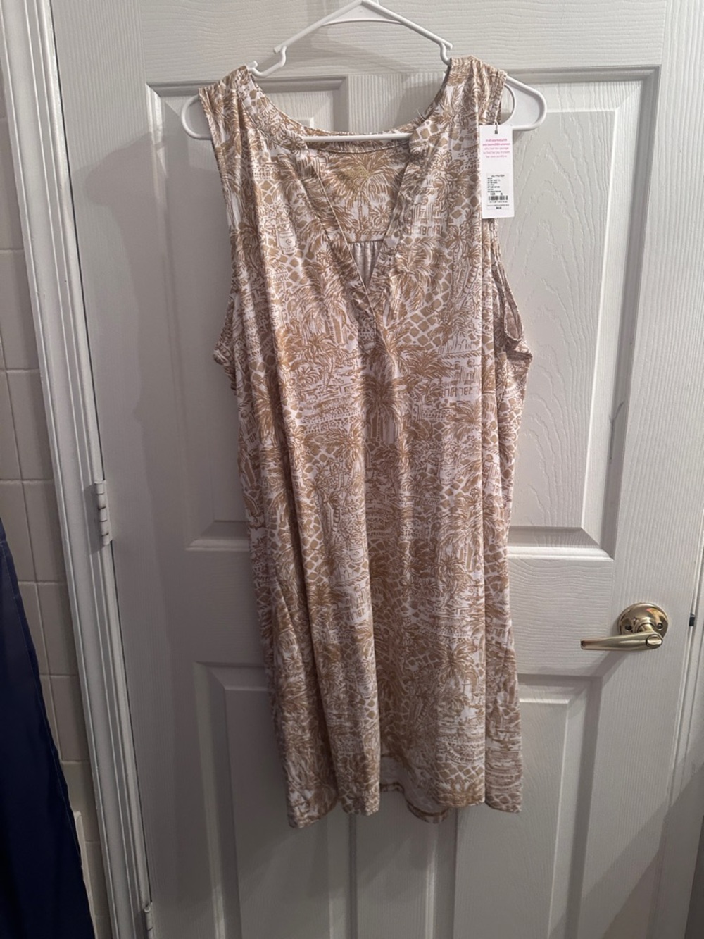 Lilly Pulitzer Dev Dress in the Sandbar Palm Beach Paradise print.